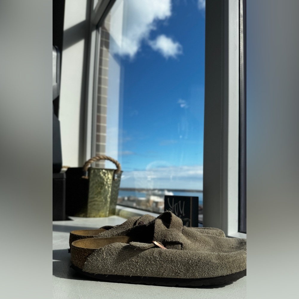 Birkenstock Boston Clog Suede